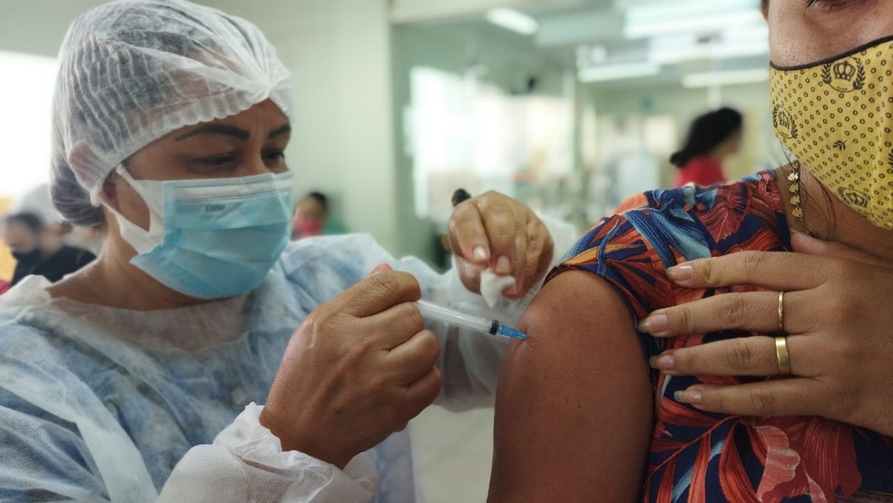 Vacinação contra a gripe é aberta para população em geral no Acre