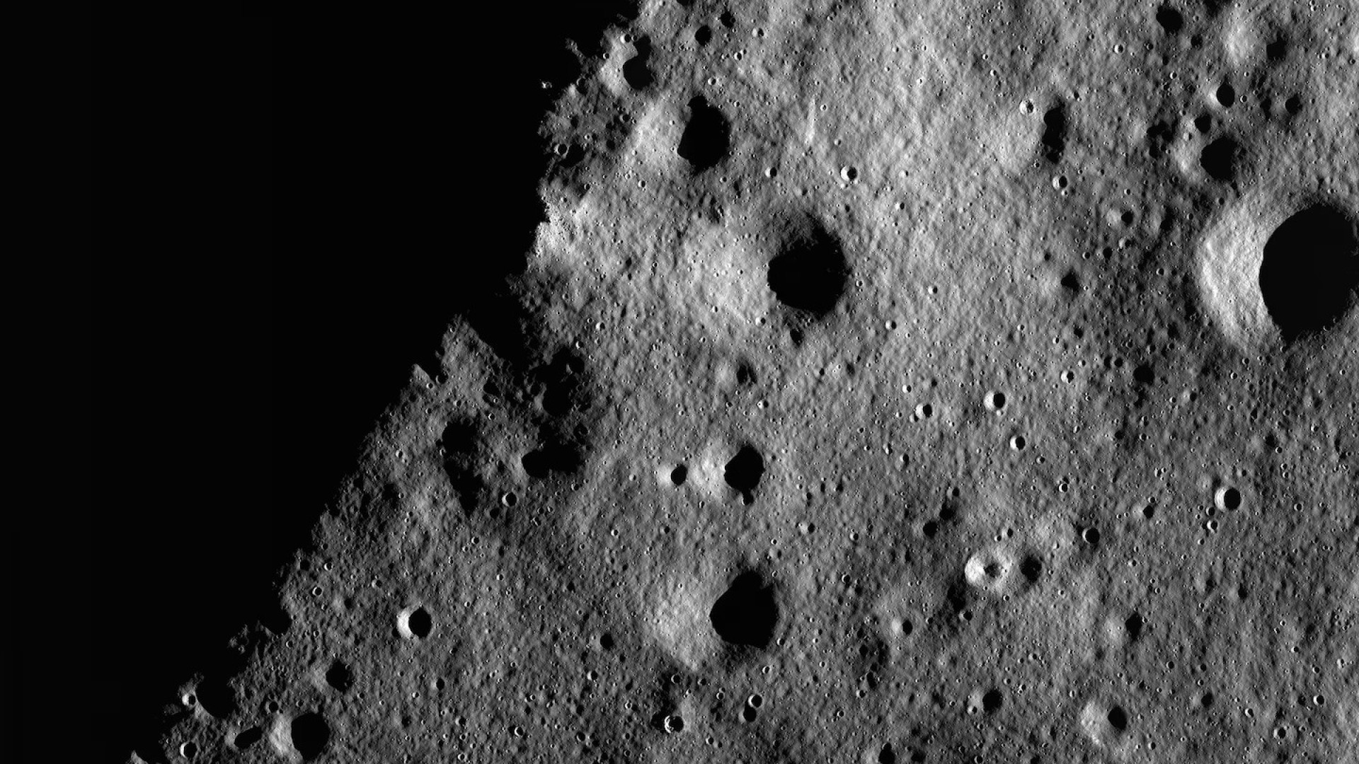 Humanos e robôs têm viagem marcada para a Lua em 2024