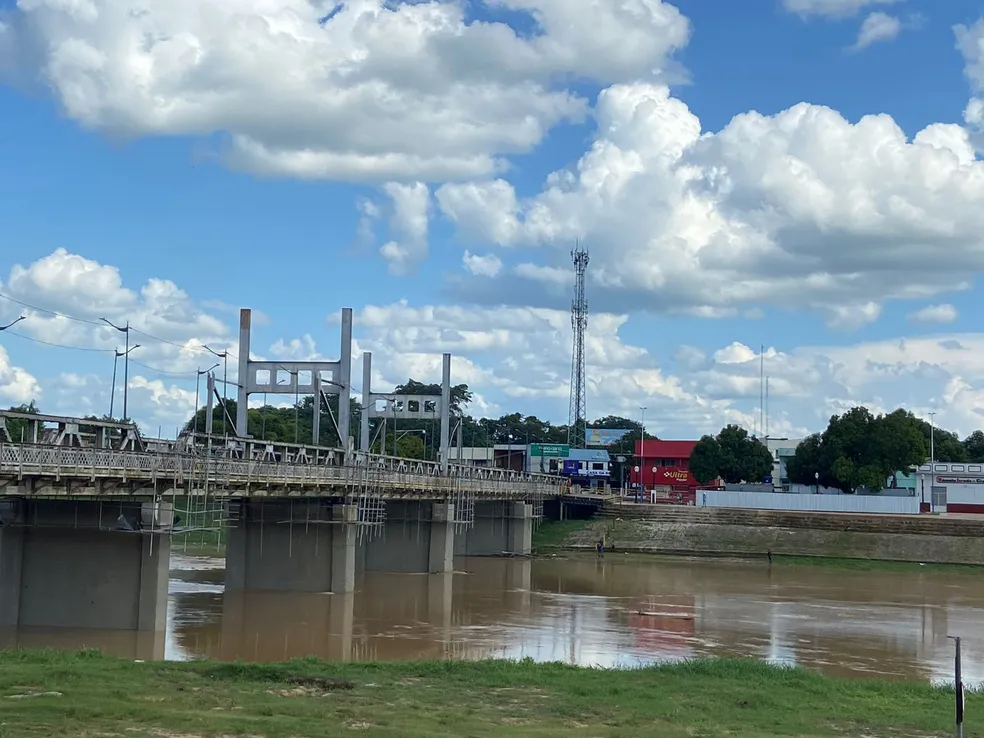 Com cheia do Rio Acre, conclusão de reforma da Ponte Metálica é adiada para março, diz Deracre