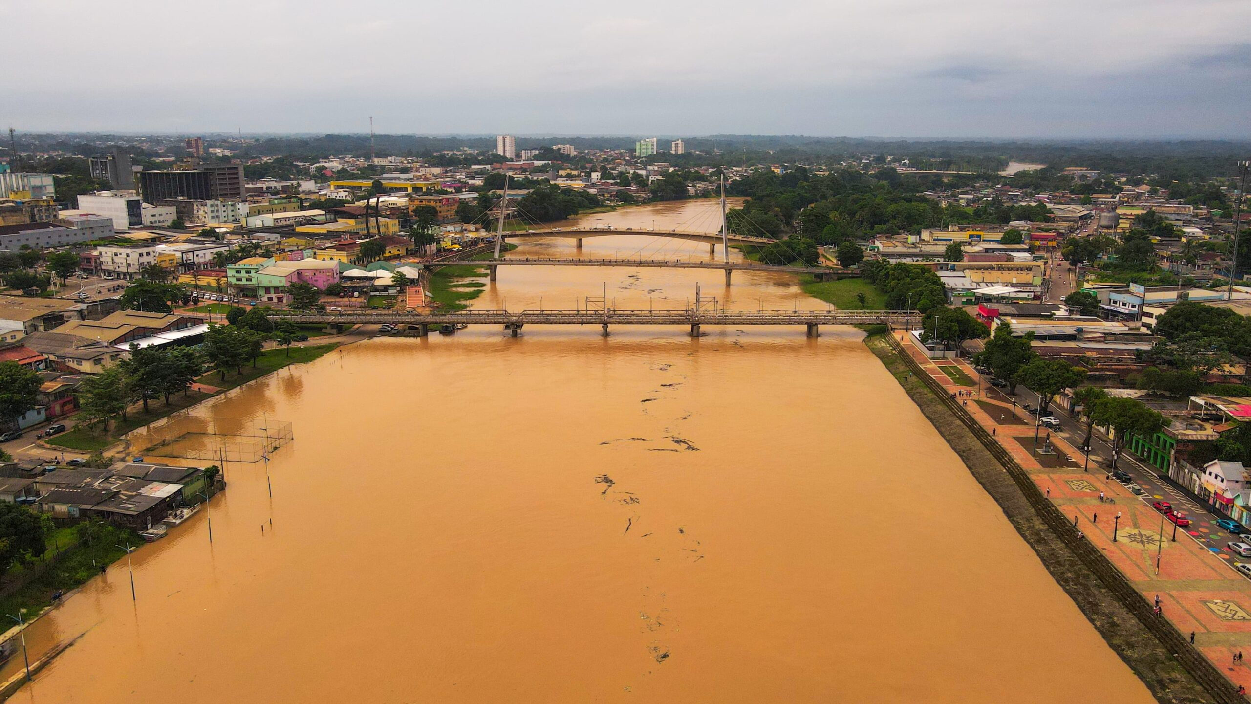 Acre já tem mais de seis mil pessoas afetadas por enchentes de rios e igarapés, diz governo