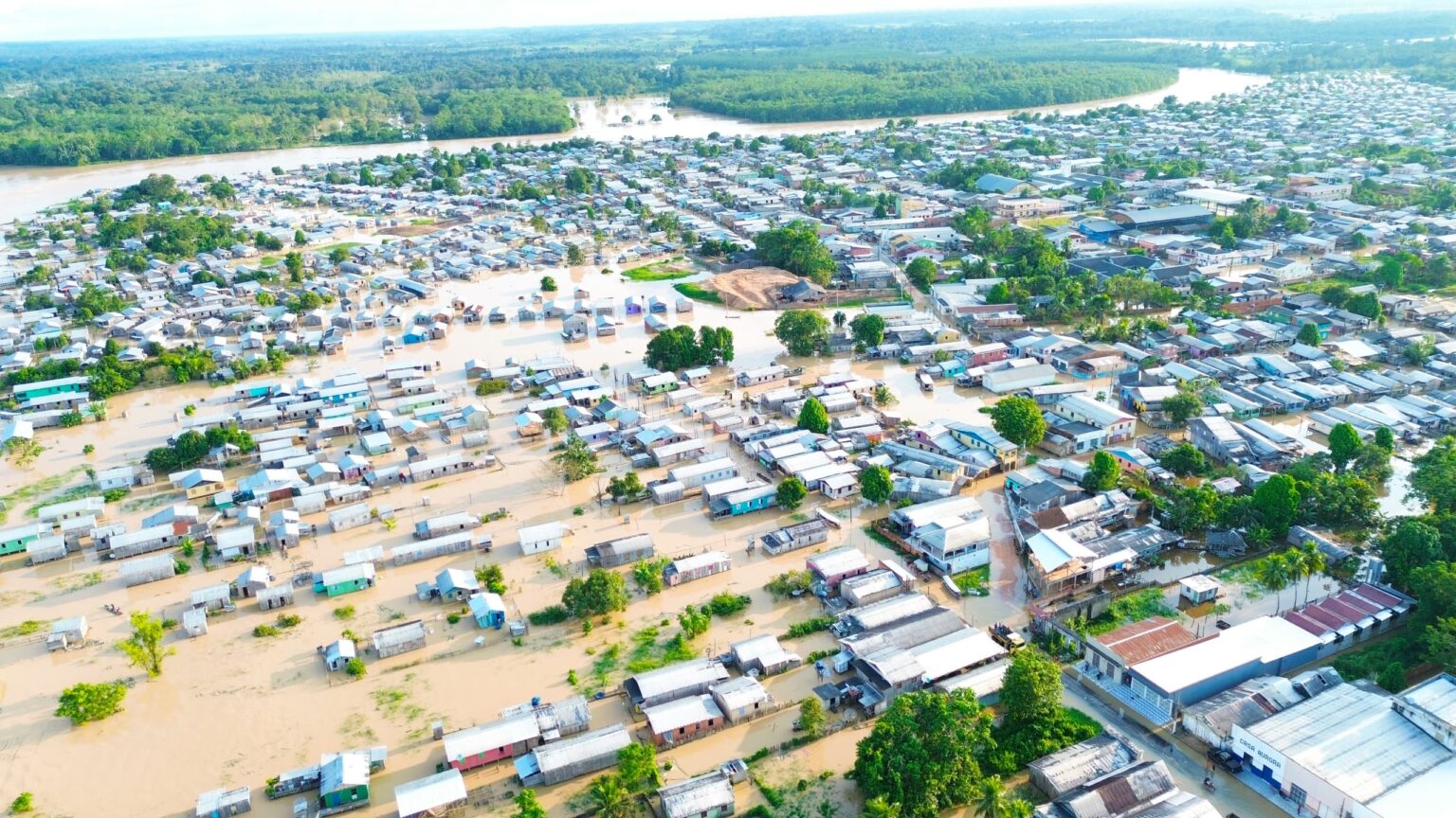 Governo federal reconhece situação de emergência nas 17 cidades do Acre afetadas pela alagação