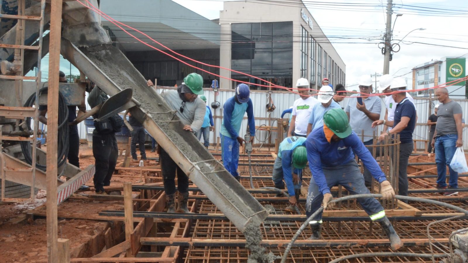 Prefeitura de Rio Branco inicia etapa de concretagem do elevado da Estrada Dias Martins