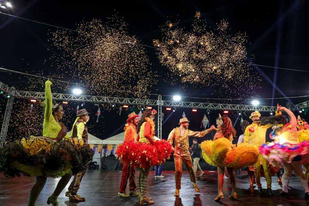 Com apresentações de quadrilhas, realeza e comidas típicas, Arraial Cultural começa em Rio Branco