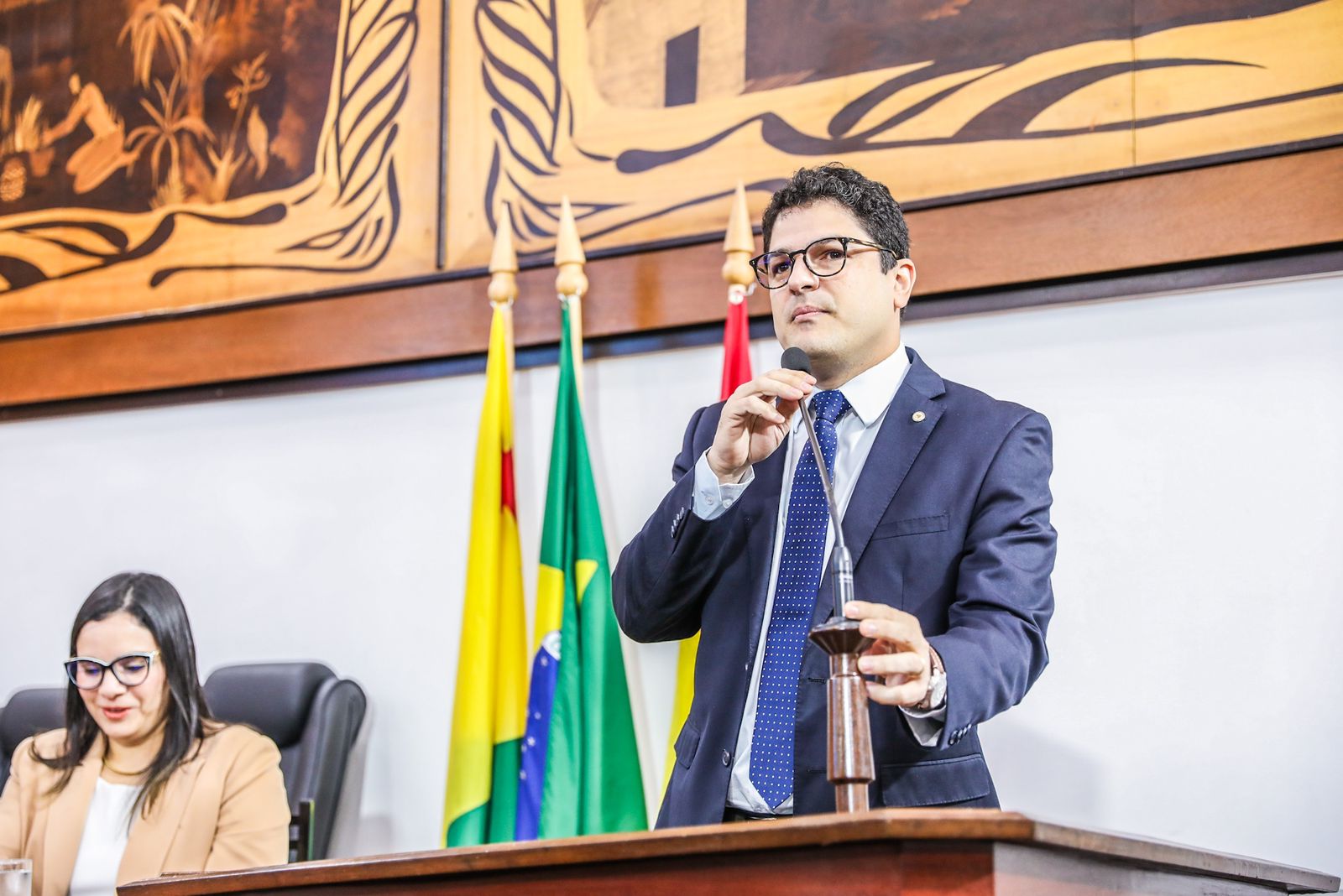 Deputado Eduardo Ribeiro destaca importância da advocacia em sessão solene na Aleac