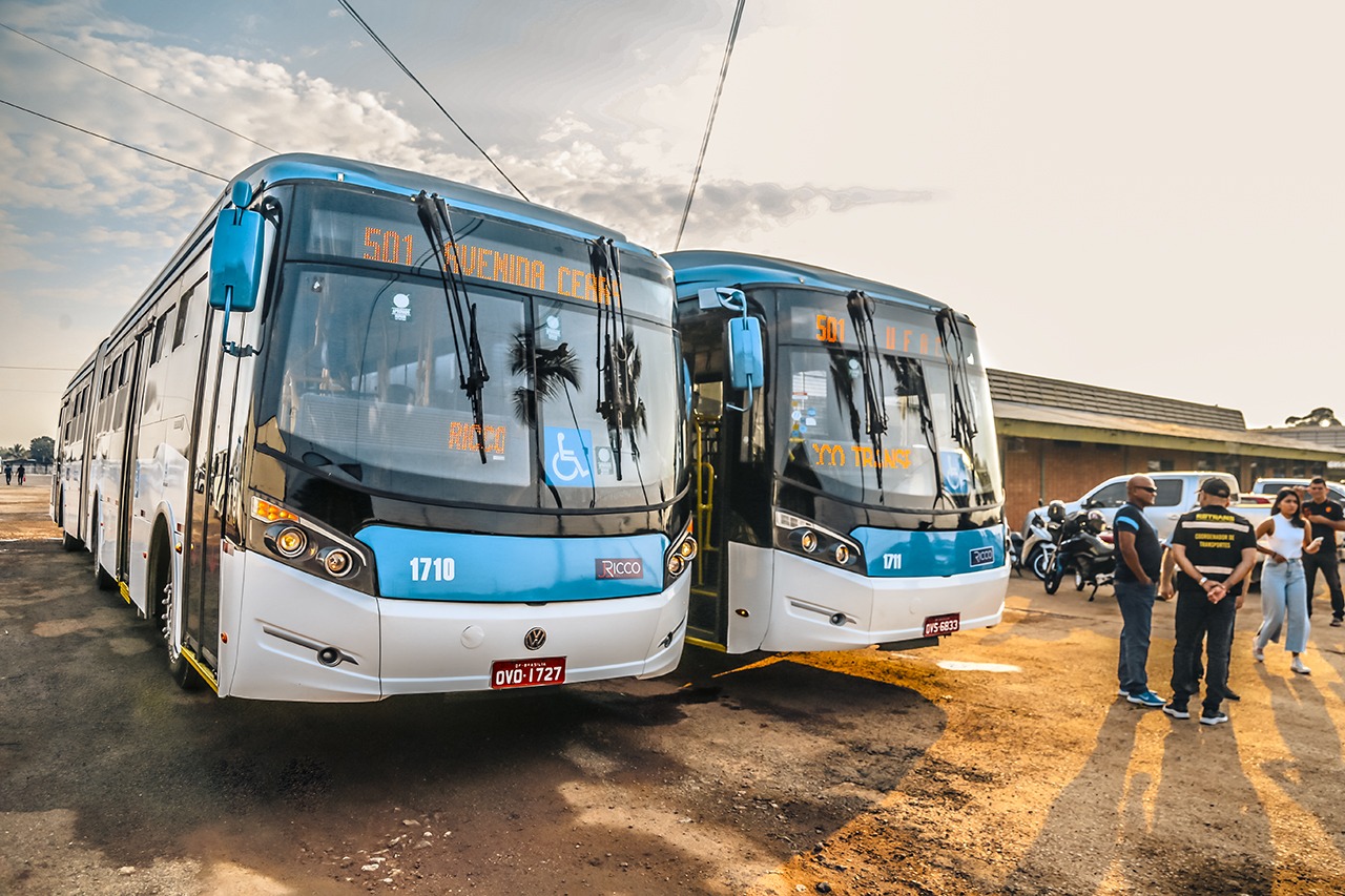 Apresentados em Rio Branco como novos, ônibus articulados da Ricco já rodam há 12 anos