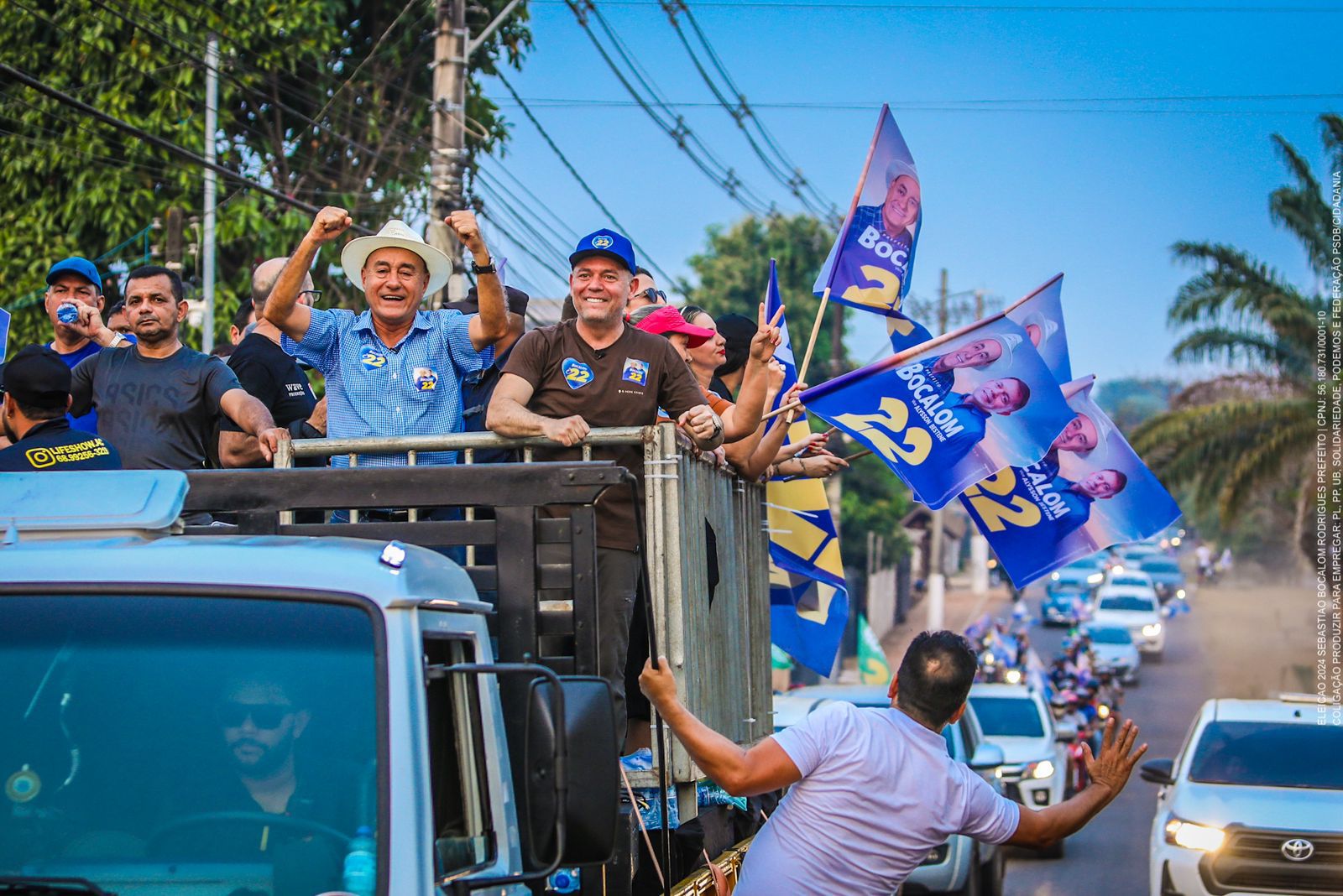 Com itinerário estendido, Bocalom faz carreata do Manoel Julião ao Lago do Amor