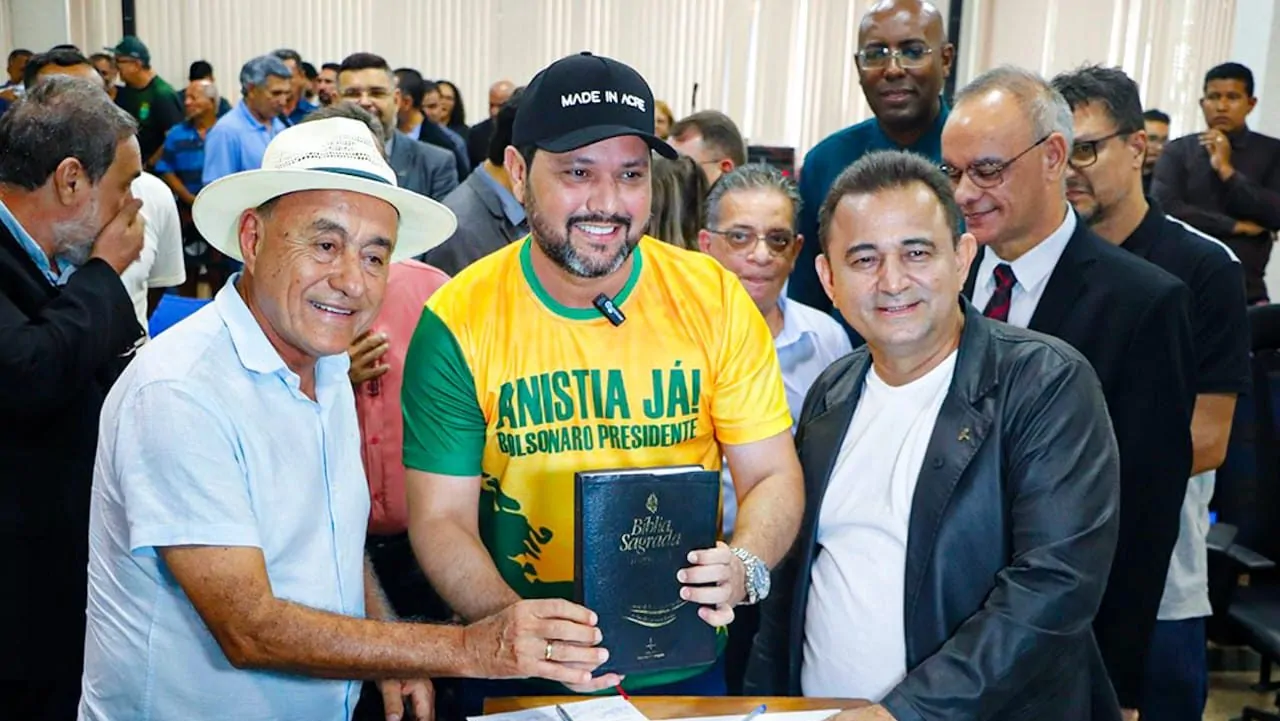 Autoridades pedem a nulidade da ‘Lei da Bíblia na escola’ sancionada pelo prefeito Tião Bocalom