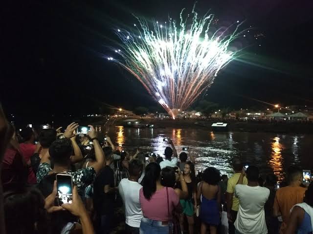 Tradicional queima de fogos na Base deve reunir famílias para celebrar a entrada de 2025