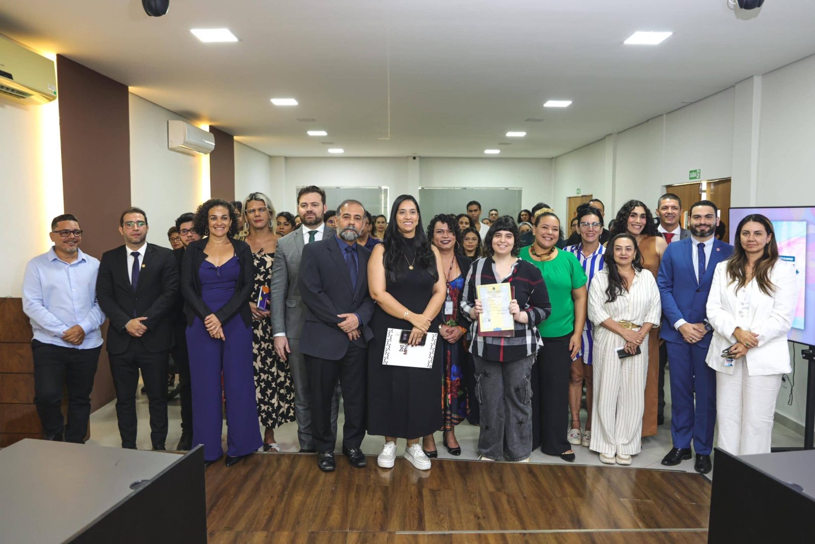 Acre fortalece políticas para a população LGBT+ com lançamento de cartilha e acordo de cooperação