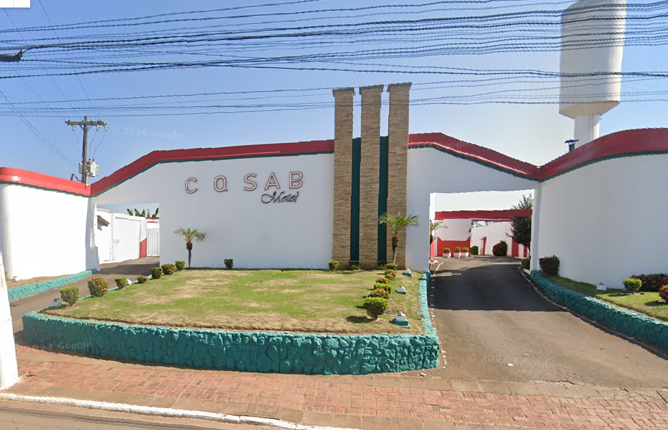 Homem é achado morto em quarto de motel na Via Chico Mendes; polícia encontrou droga no local