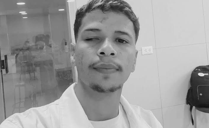 Estudante de Medicina morre aos 22 anos após acidente de moto em cidade no interior do Acre
