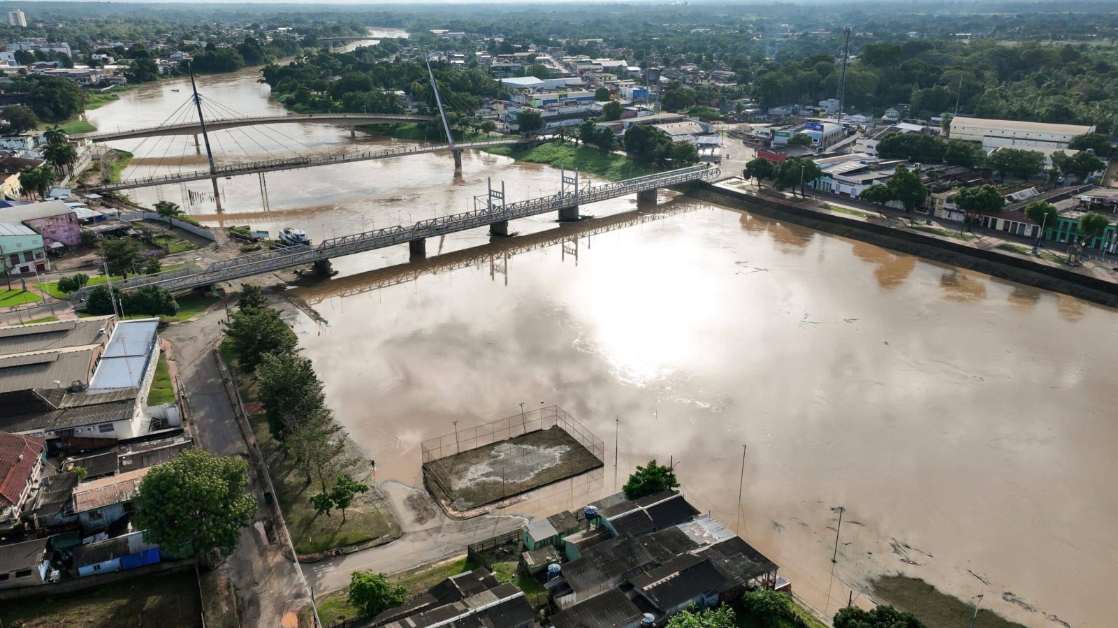 Rio Acre ultrapassa cota de alerta em Rio Branco e governo do Estado reforça monitoramento