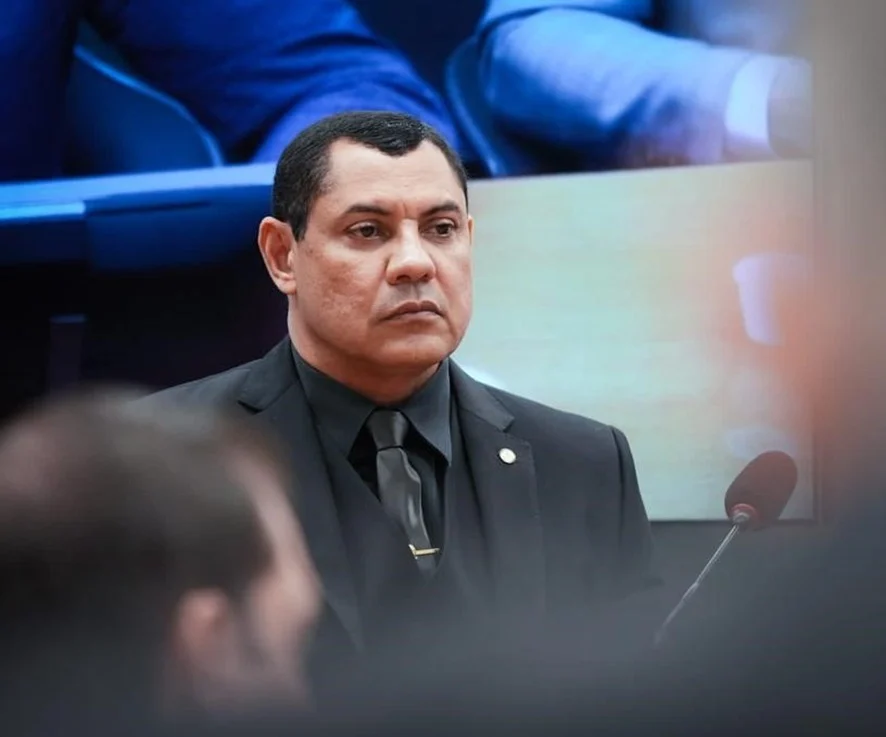 Combate à criminalidade exige ação legislativa, não desejos de morte; veja a opinião de Marcos Dione sobre fala de Ulysses Araújo