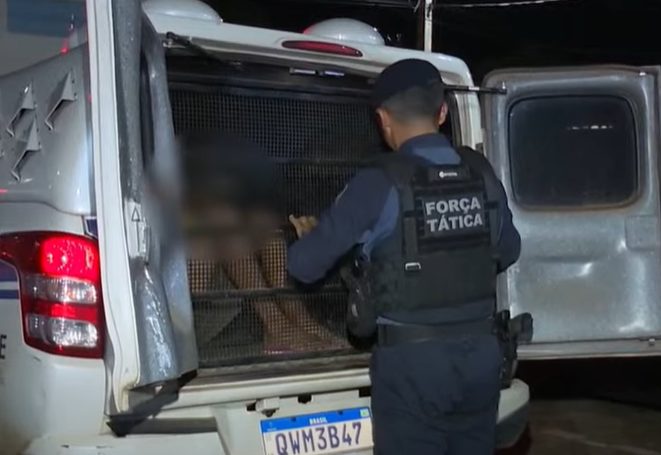 PM apreende pela 4ª vez adolescente de 16 anos traficando drogas na mesma boca de fumo no bairro da Paz