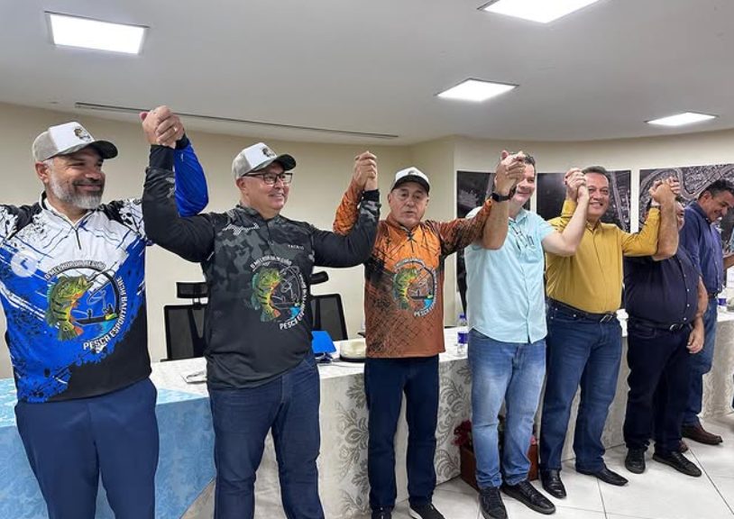 ‘Trabalhando com muita seriedade’, diz Bocalom ao lançar campeonato de pesca enquanto buracos tomam conta de Rio Branco
