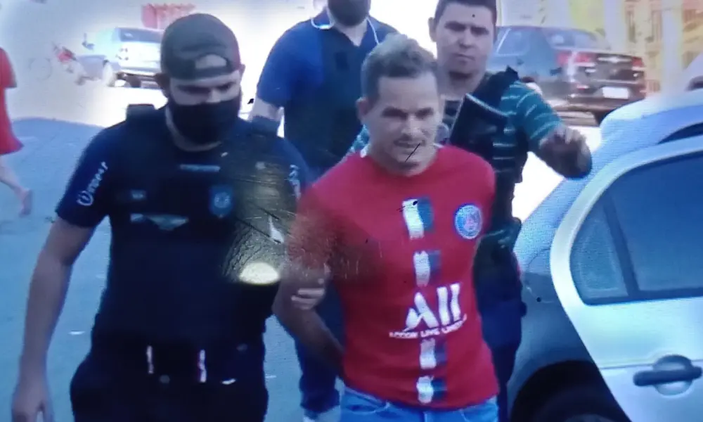 ‘Elvis Presley’ é condenado a mais 57 anos de prisão por executar homem na praça do bairro Cidade Nova