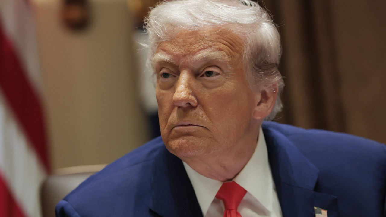 Estados Unidos entram oficialmente na guerra entre Irã e Israel e bombardeiam instalações nucleares iranianas