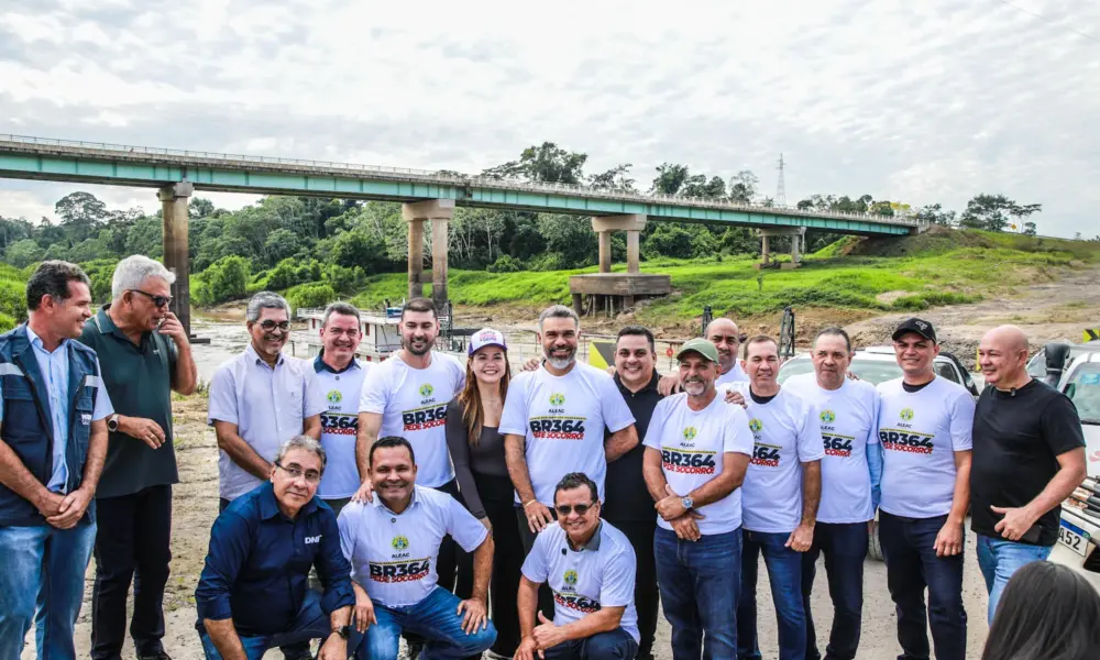 Caravana da Aleac pela BR-364: mais um espetáculo politiqueiro pago com dinheiro público