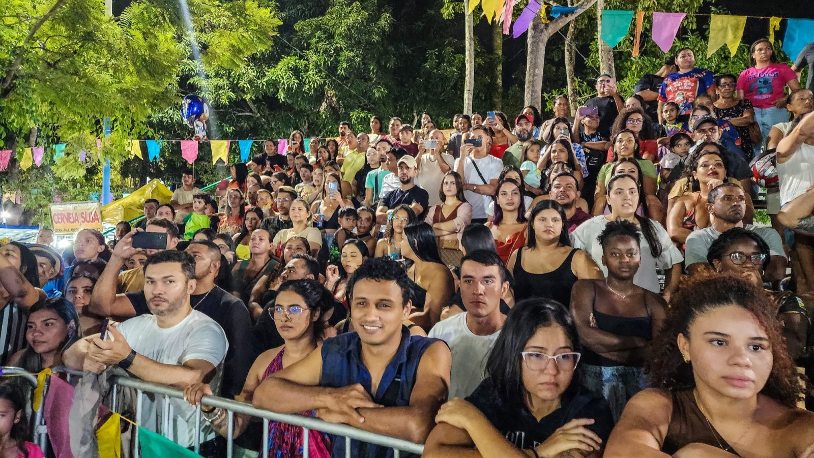 15° Esquenta Junino reúne centenas de pessoas na Praça da Revolução e aquece para temporada 2025