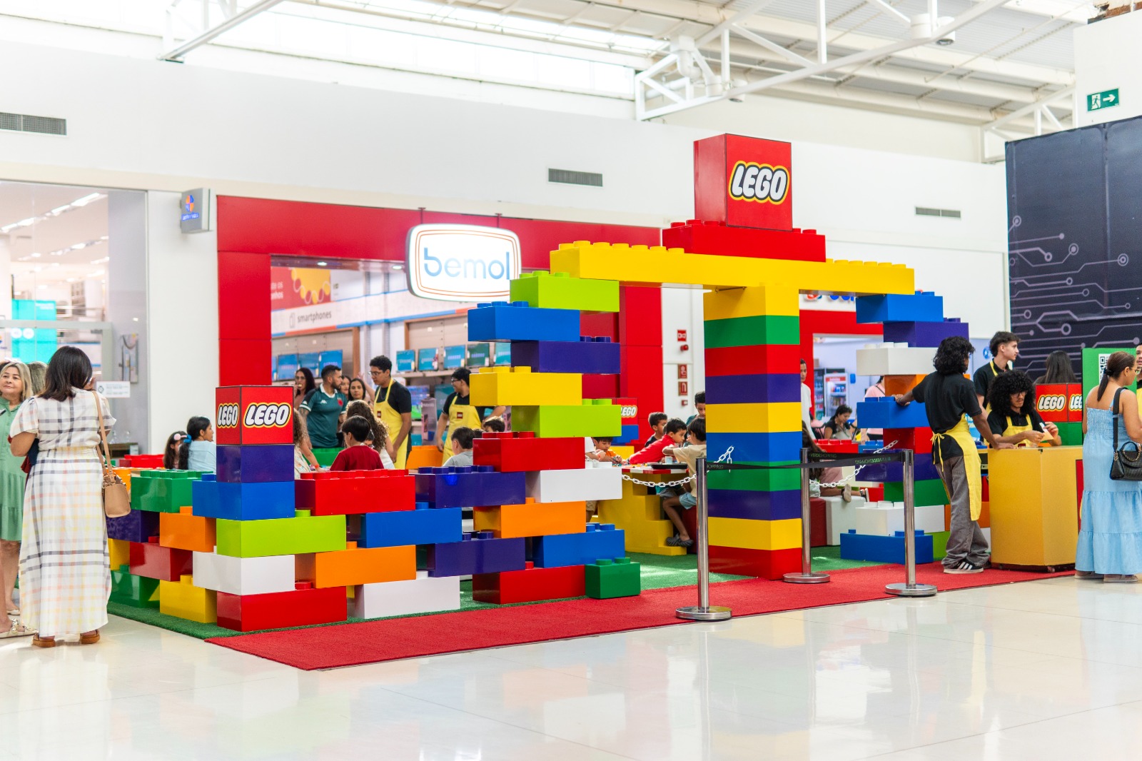 Últimos blocos da diversão: Arena LEGO chega à última semana no Via Verde Shopping