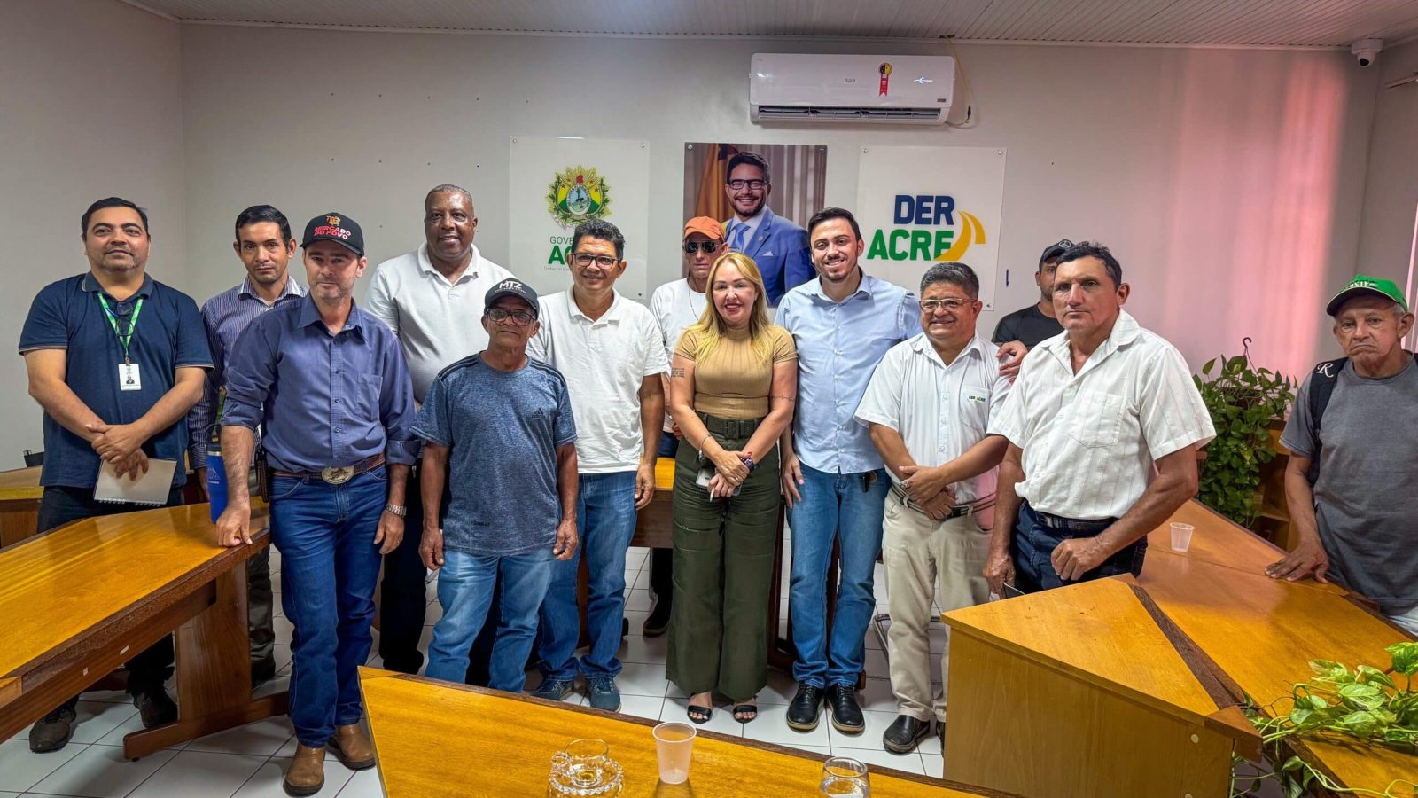 Deracre e vereadores de Acrelândia alinham ações para reforçar recuperação de ramais
