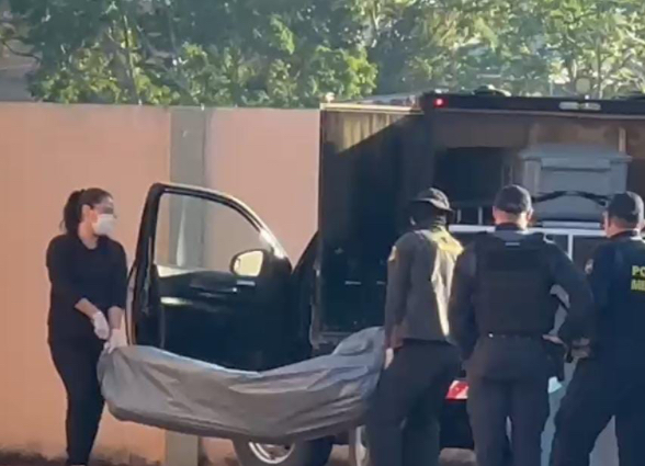 Homem morre com suspeita de overdose e companheiro se fere durante encontro em motel, em Rio Branco