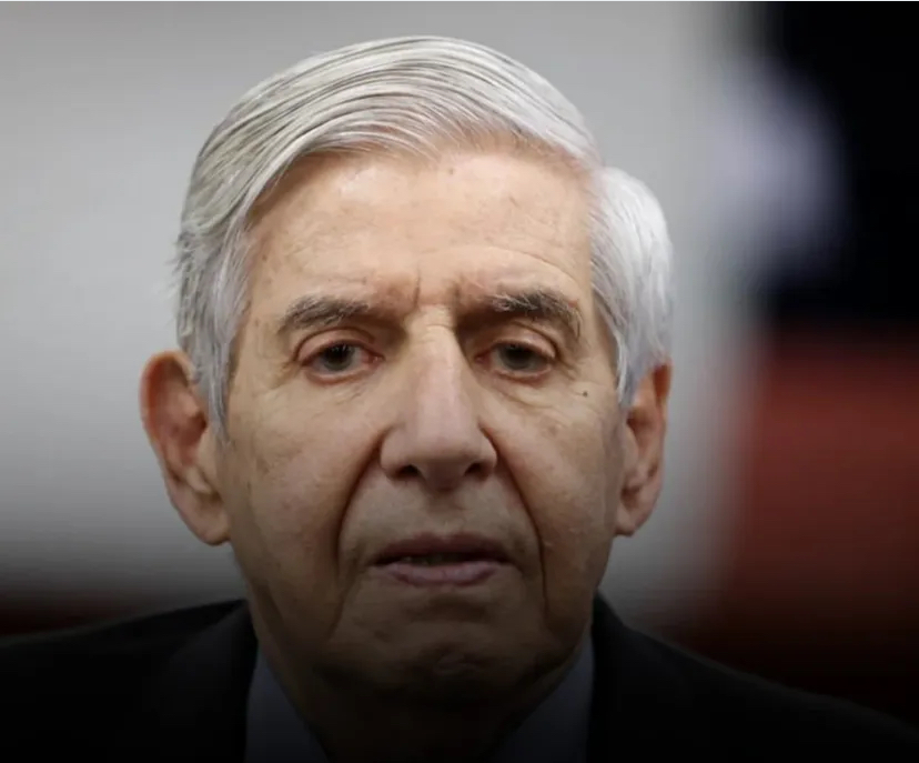 General Augusto Heleno recebe pena de 21 anos por estar até o pescoço envolvido na trama golpista