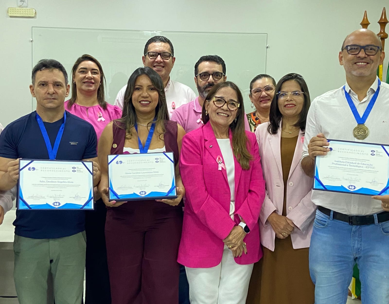 CRA-AC homenageia presidente do Procon com Medalha do Mérito do Jubileu de Diamante da Administração