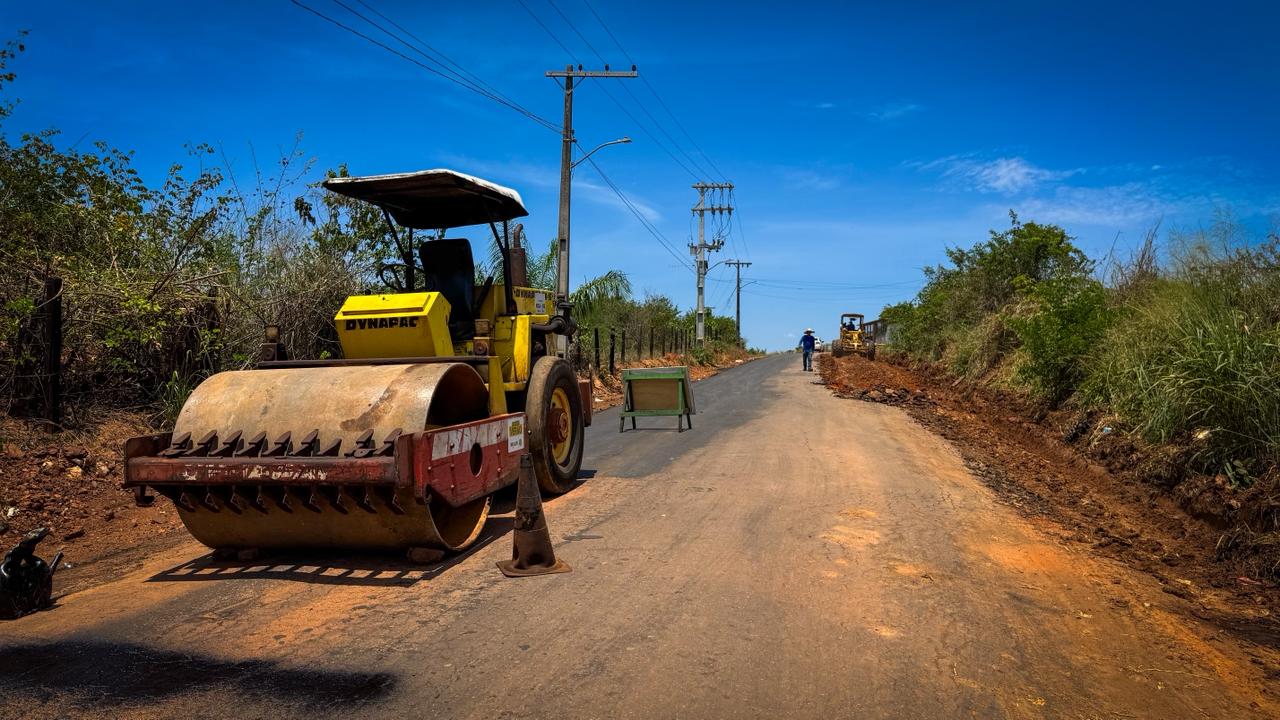 Deracre inicia recuperação da Estrada do Quixadá e beneficia 500 famílias da comunidade