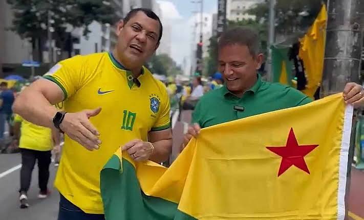 Deputado Ulysses e senador Bittar apresentam projetos que podem endurecer pena de Jair Bolsonaro