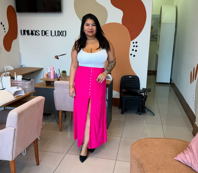 Influenciadora que mesclava postagens de links do ‘tigrinho’ com mensagens bíblicas é presa em Rio Branco
