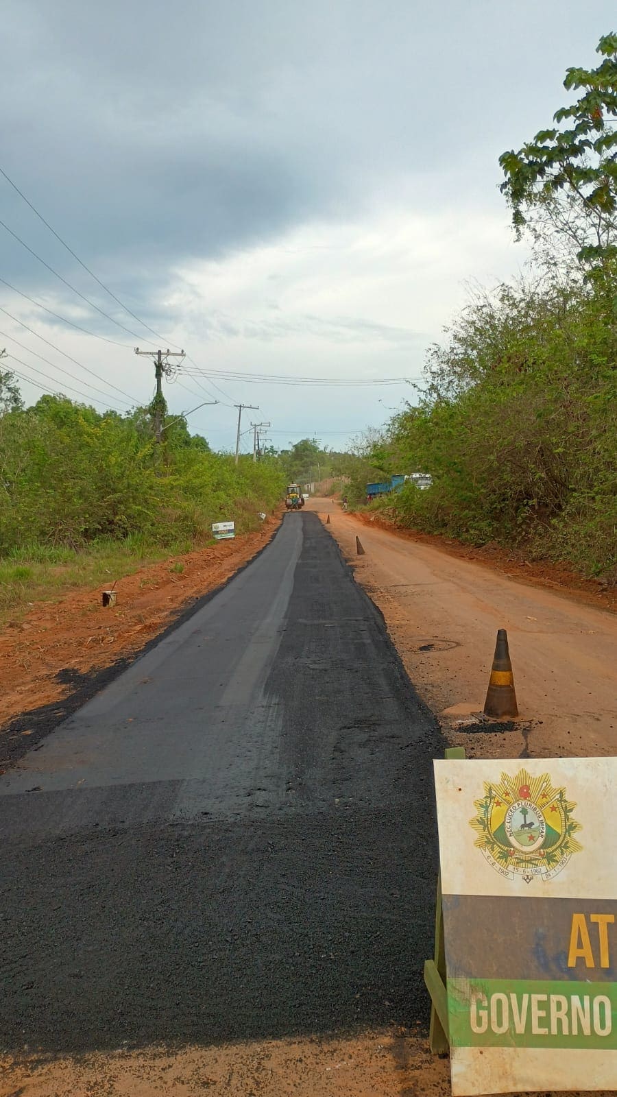 Parceria entre Deracre e Prefeitura de Rio Branco garante manutenção da Estrada do Quixadá