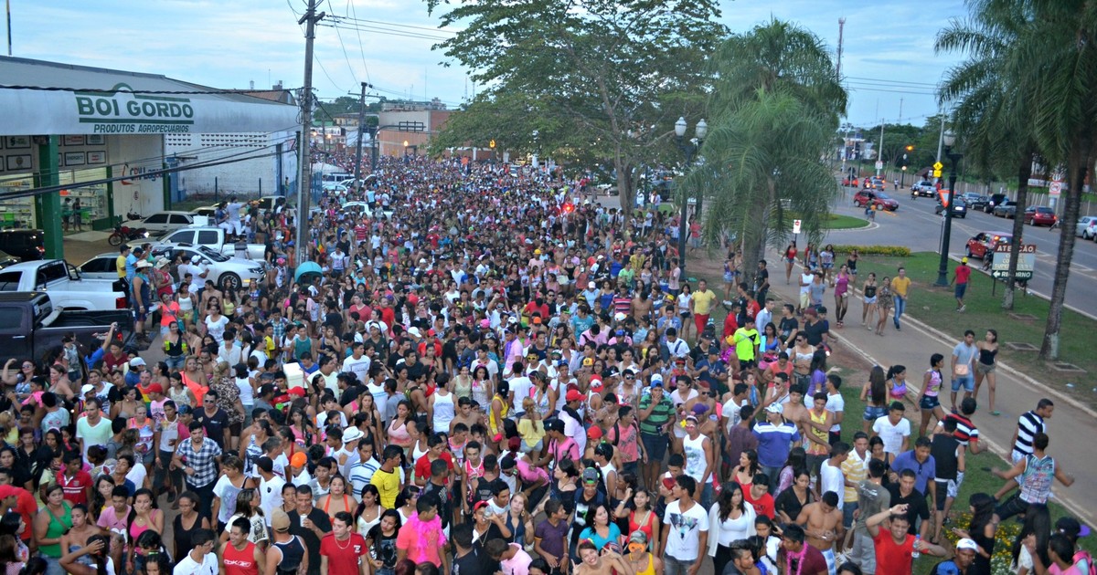 Parada do Orgulho LGBT do Acre é adiada para 2026 após reestruturação da AHAC