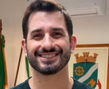 Prefeito do PL veta trecho de lei que afasta abusadores de escolas: ‘muita burocracia’