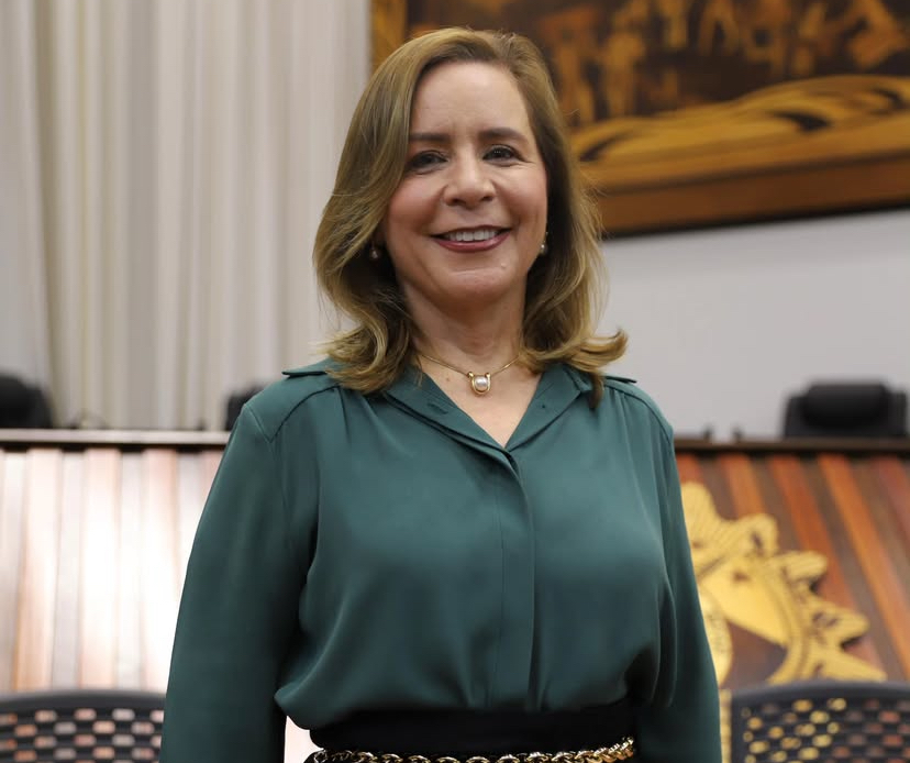 Dra. Simone Santiago lidera conquista do Selo Diamante de Transparência para a Defensoria Pública do Acre