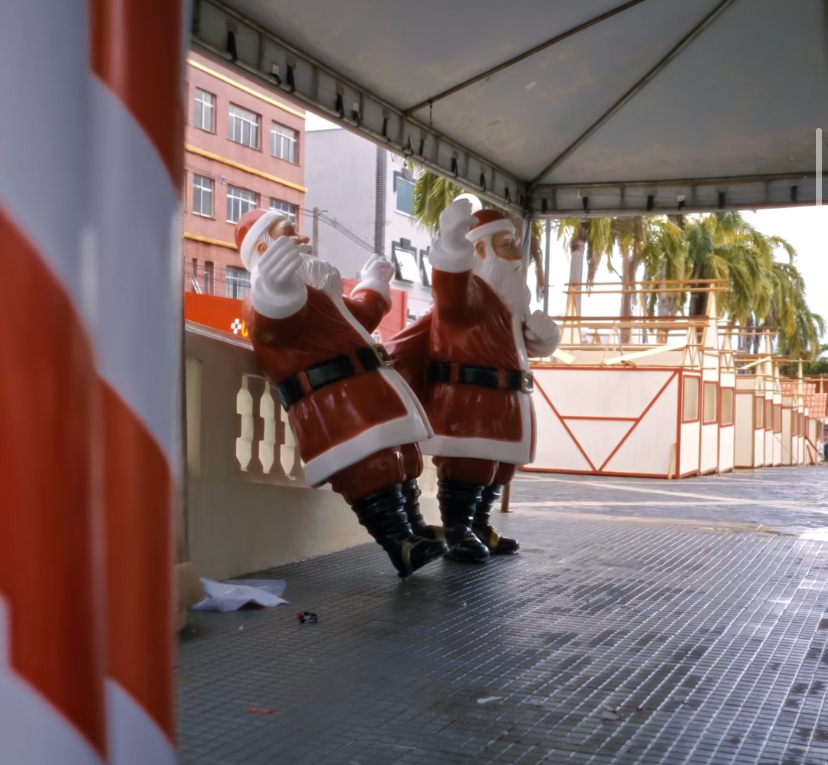 Governo do Acre inaugura ornamentação natalina neste sábado (6), mantendo as cores tradicionais do Natal