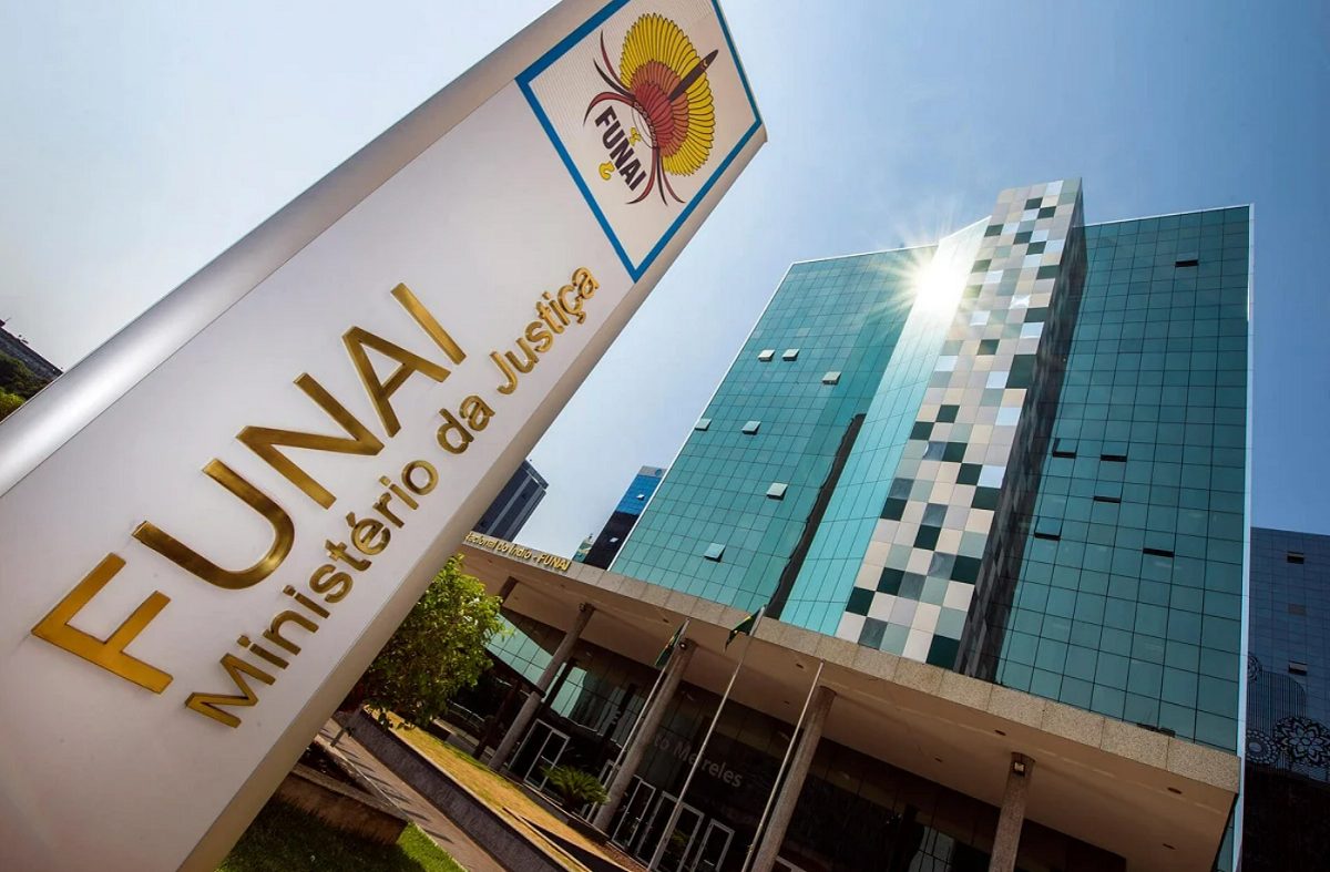FUNAI lança edital para contratação temporária de 900 profissionais em proteção territorial