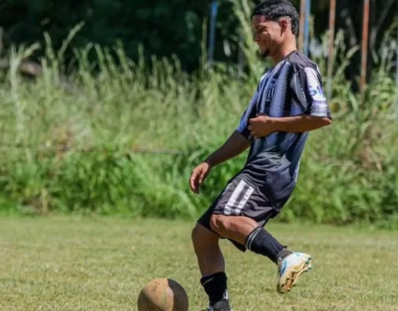 Jovem que morreu em acidente era jogador de futebol em SP e estava no Acre visitando a família