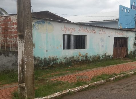 Moradores da Cidade Nova denunciam monitorado que invadiu prédio público e ganhou cargo no CRAS
