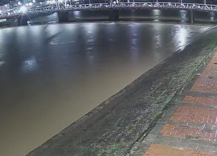 Temporal na capital faz Rio Acre subir 12 centímetros em intervalo de uma hora