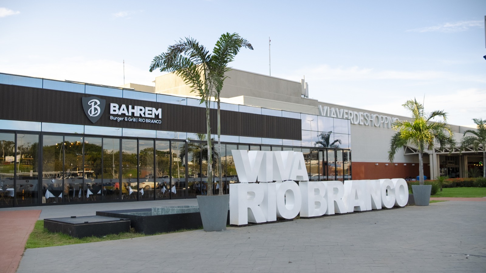 Via Verde Shopping promove ação inclusiva para crianças com TEA na Vila Trampolim