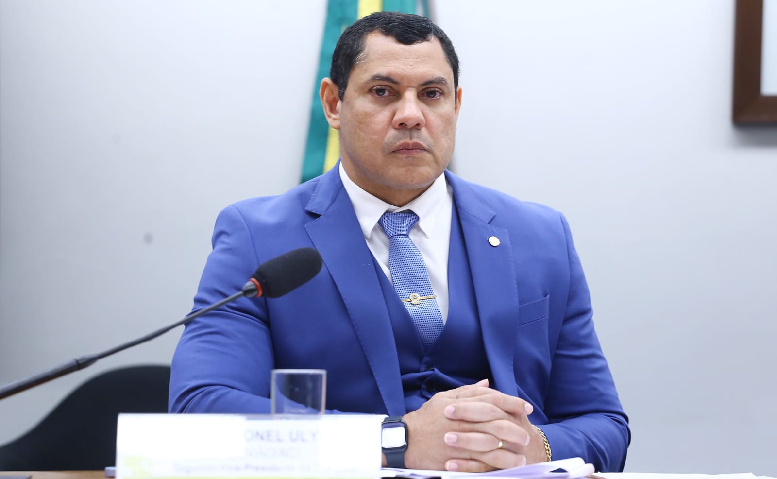 Ulysses fala em ‘derrubar ditadura no Brasil’ ao mesmo tempo que pede que Justiça proíba Jornalista de citar seu nome