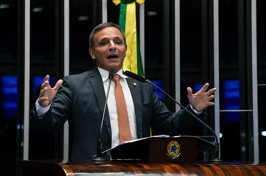 Pelo 2º ano, Márcio Bittar é o senador do Acre que mais gasta verba pública com publicidade e autopromoção