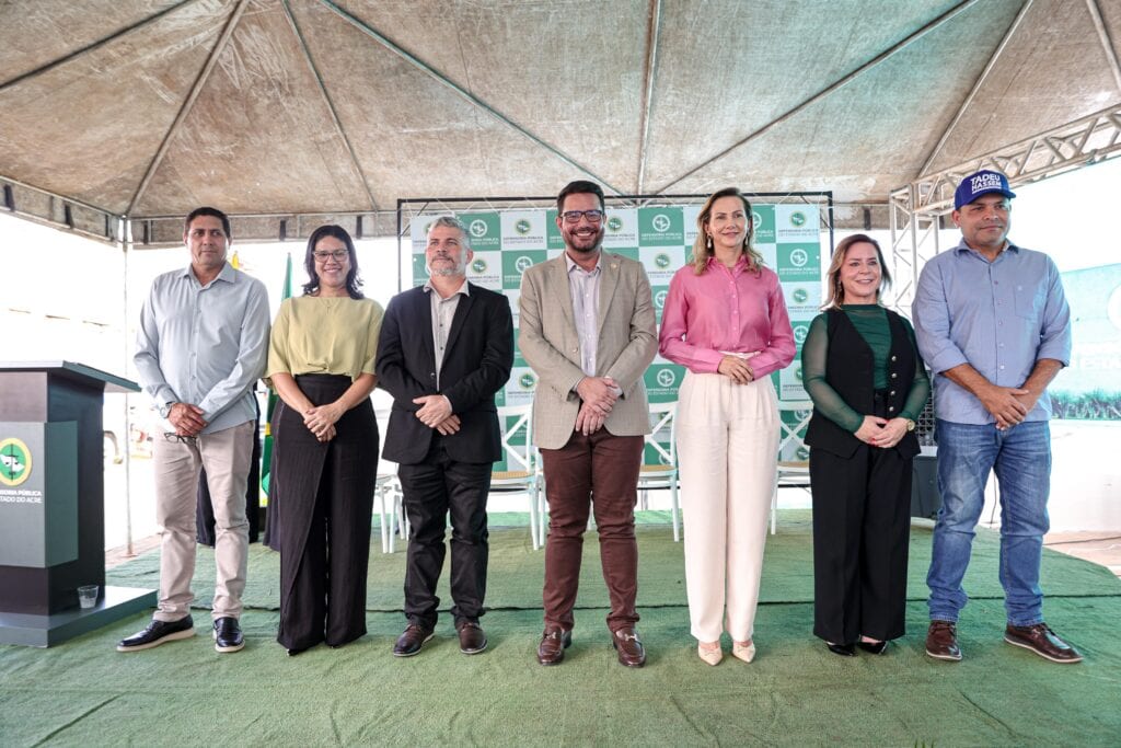 ‘Diminuir diferenças’, destaca governador na inauguração da Defensoria Pública em Epitaciolândia