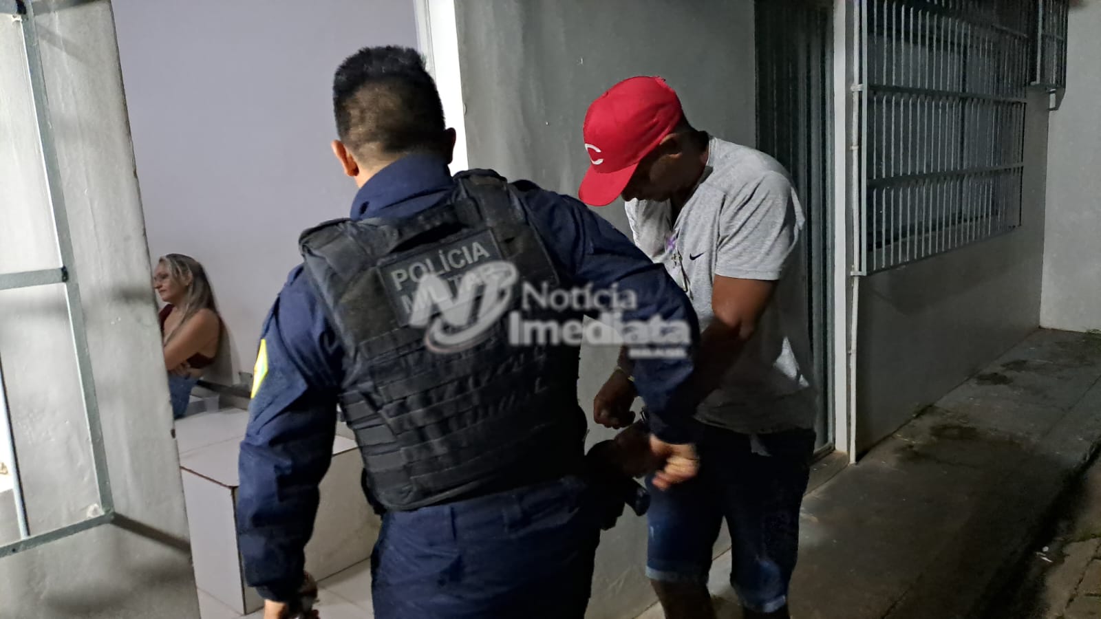Casal é preso com mais de 1 kg de cocaína durante barreira policial em Porto Acre