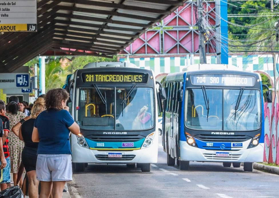 Prefeitura de Rio Branco deve divulgar contratos com Ricco Transportes e outras empresas, decide Justiça