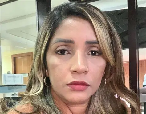 Marcos Dione homenageia Gina Menezes pelos 11 anos de Folha do Acre: ‘Ela acreditou em mim quando mais precisei’